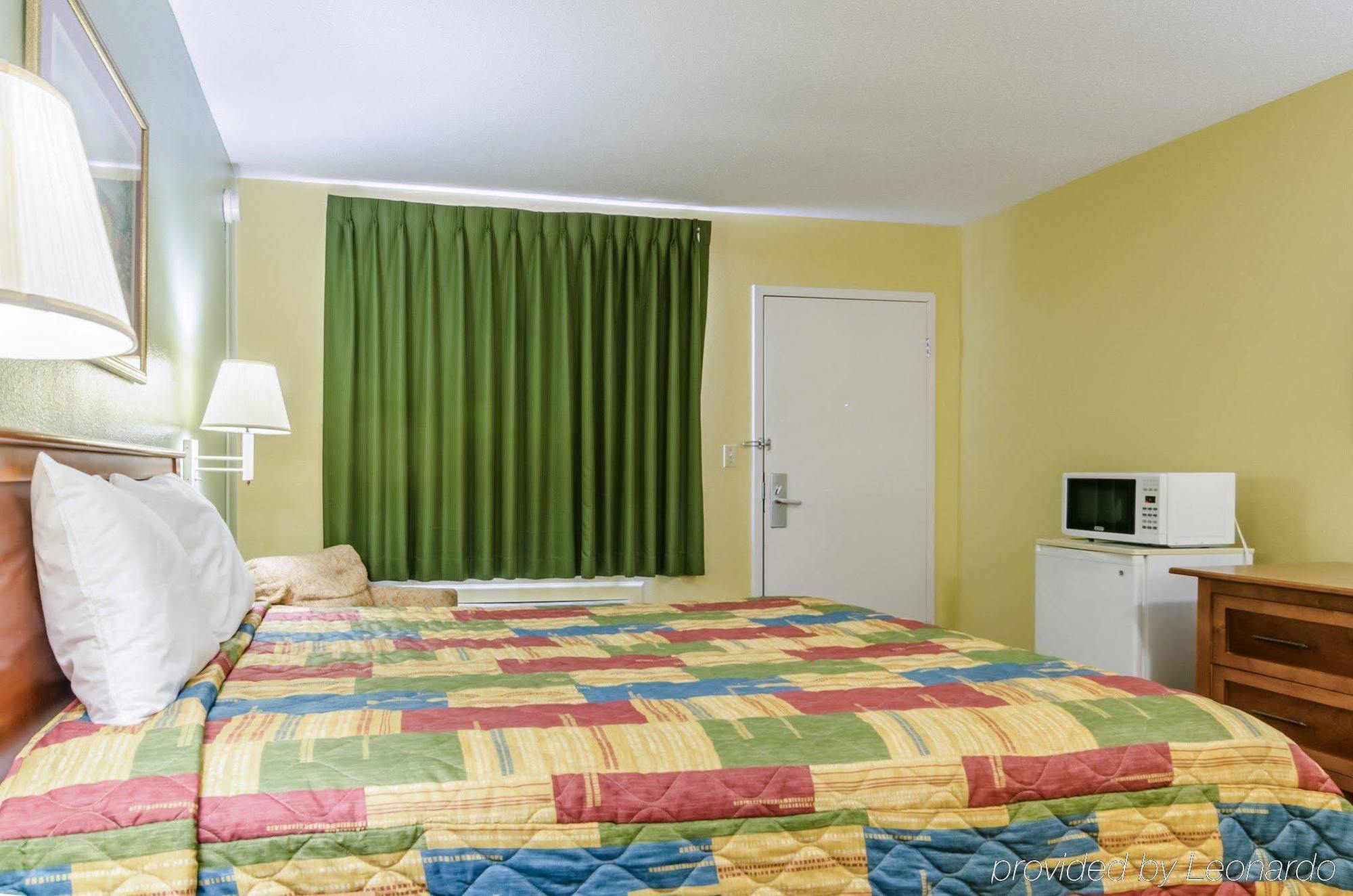 Rodeway Inn Concordia Εξωτερικό φωτογραφία