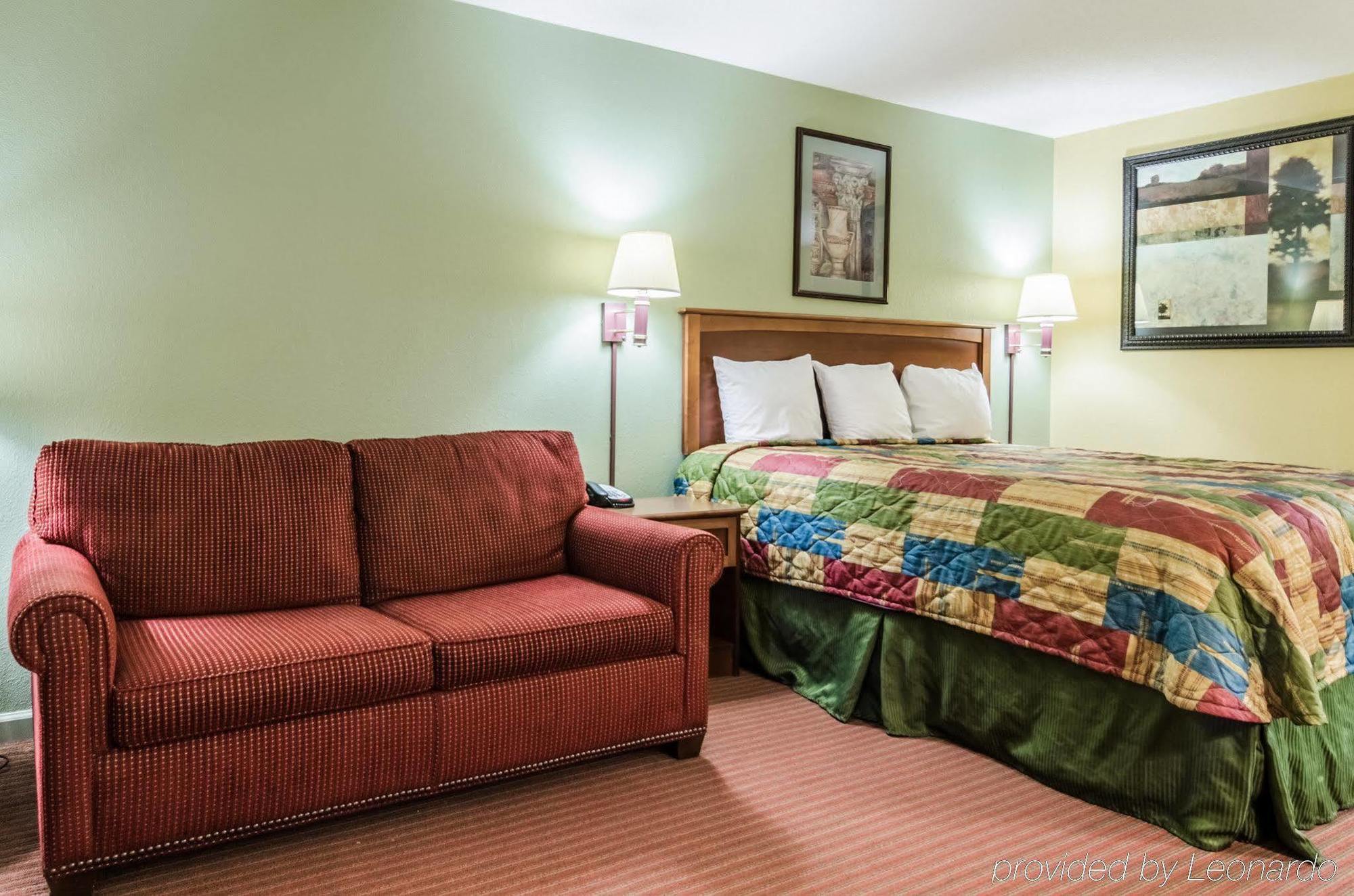 Rodeway Inn Concordia Εξωτερικό φωτογραφία