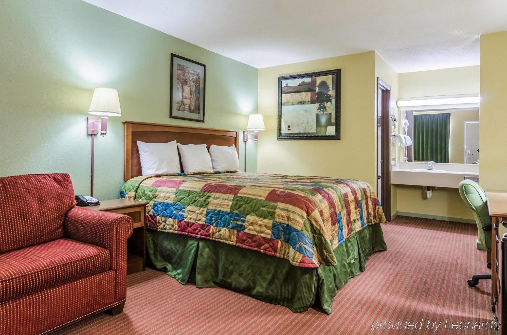 Rodeway Inn Concordia Εξωτερικό φωτογραφία