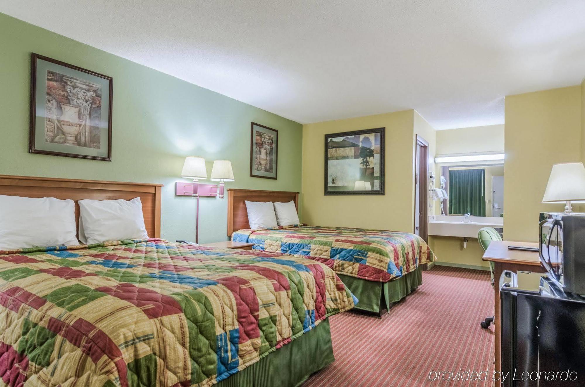 Rodeway Inn Concordia Εξωτερικό φωτογραφία